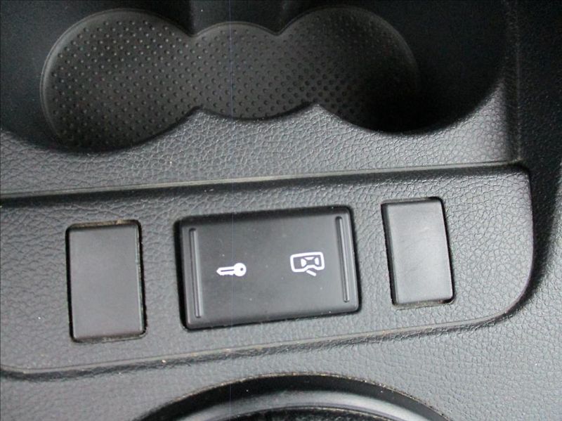 Škoda Fabia 1,4 i 16V, klima, ABS, ESP, - fotka 24 z 32
