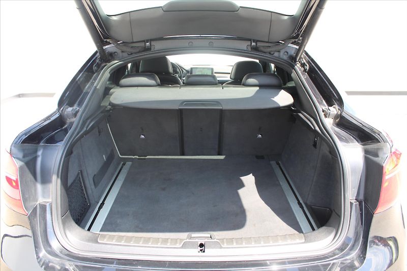 BMW X6 xDrive 30d M PAKET HEAD UP - fotka 11 z 23