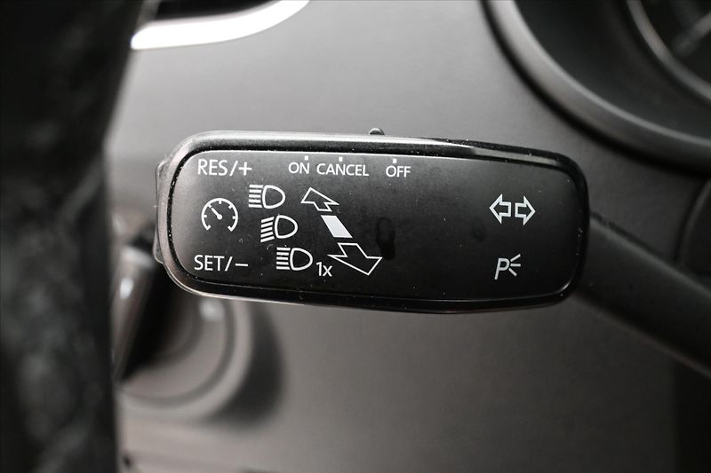 Škoda Octavia 1,6 TDI 85kW Ambition Záruka a - fotka 22 z 29
