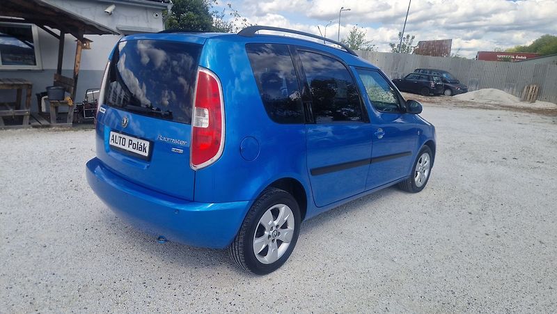 Škoda Roomster 1,6 16 V - fotka 6 z 11