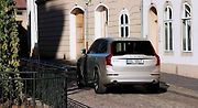Volvo XC90.