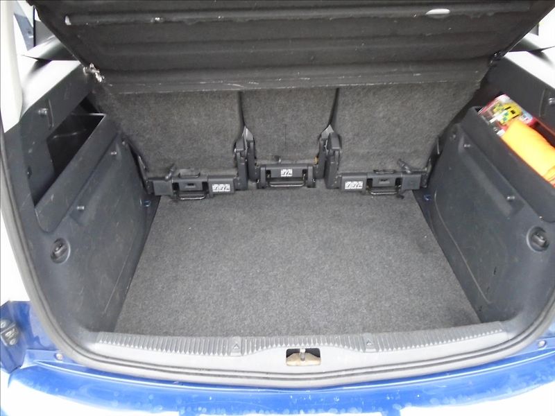 Škoda Roomster 1,4   1.4 - fotka 13 z 23