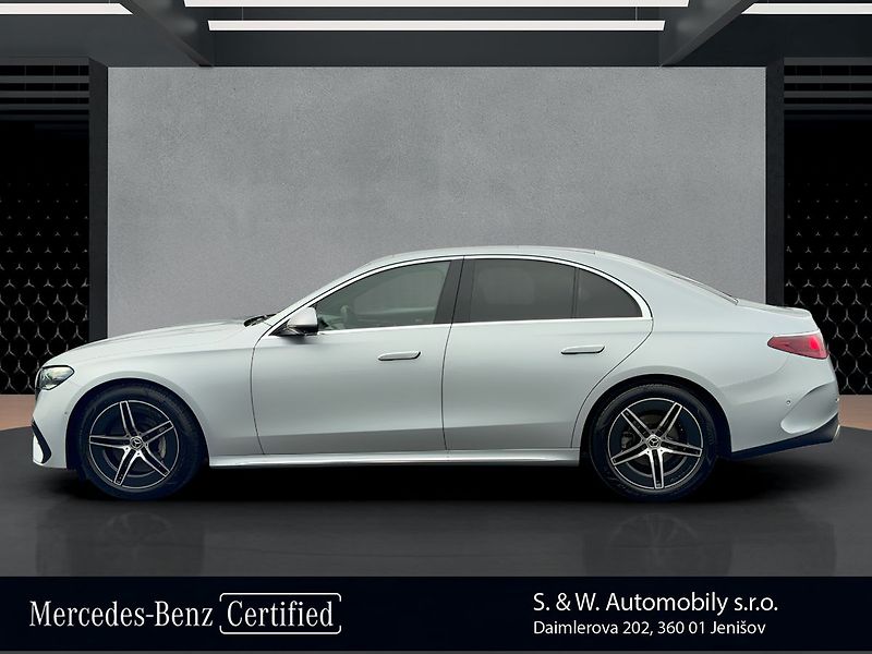 Mercedes-Benz Třídy E E 220 d 4MATIC AMG - fotka 7 z 39