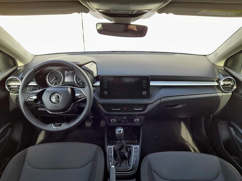 Škoda Fabia Ambition Plus Konektivita 1.0 - fotka 5 z 20