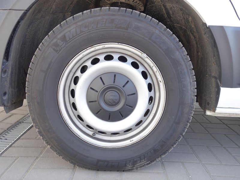 Volkswagen Crafter (2024) 2,0TDI MAXI Long,chladící vest - fotka 14 z 27