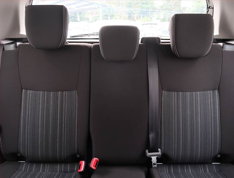 Suzuki Swift (2017) 1.2, Serv.kniha, Tempomat - fotka 10 z 17
