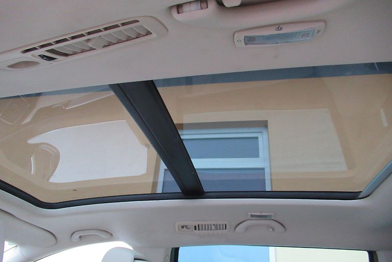 Volkswagen Sharan 2.0TDI 4x4 PANORAMA NAVI TAŽNÉ - fotka 24 z 28