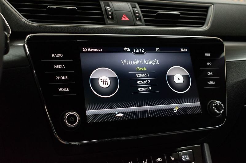 Škoda Superb 1.5 TSI STYLE*VIRTUAL*ČR 1.MAJ - fotka 33 z 43