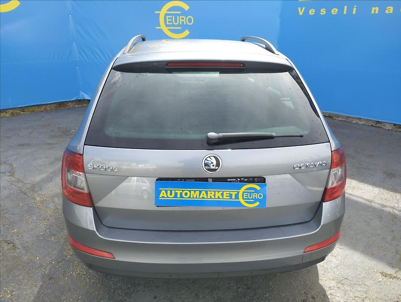 Škoda Octavia 1,2 TSi 77KW - fotka 5 z 17