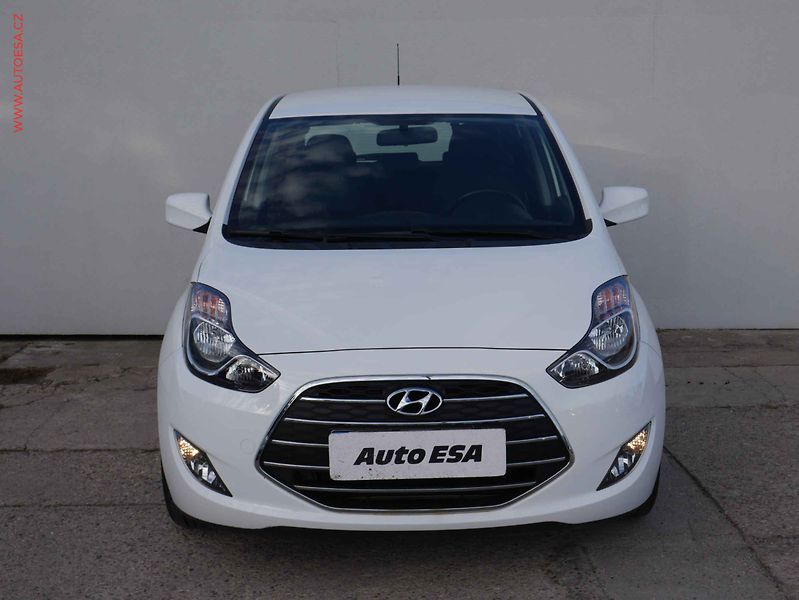Hyundai ix20 (2019) 1.6 CVVT, ČR, servis.kniha - fotka 2 z 14