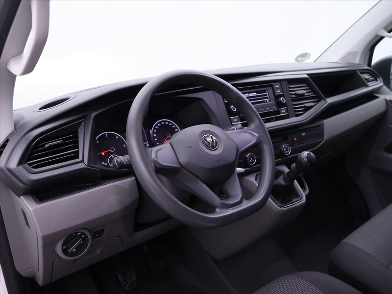 Volkswagen Transporter 2,0 TDI 9-Míst Klima 1.Maj DPH - fotka 29 z 36