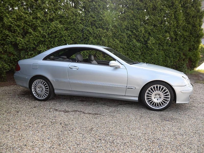 Mercedes-Benz CLK (2007) 220 CDI AVANTGARDE - fotka 4 z 20