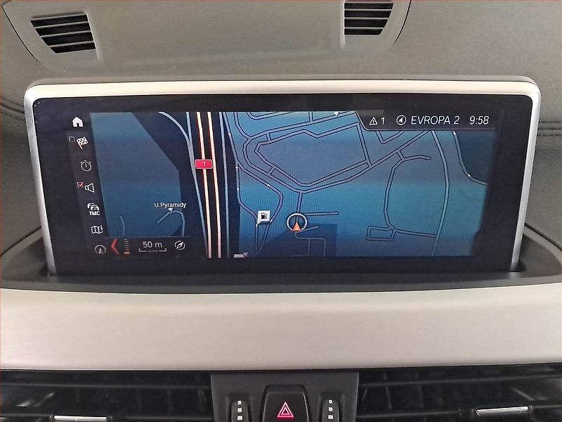 BMW X1 (2019) M Sport xDrive20d - fotka 18 z 20