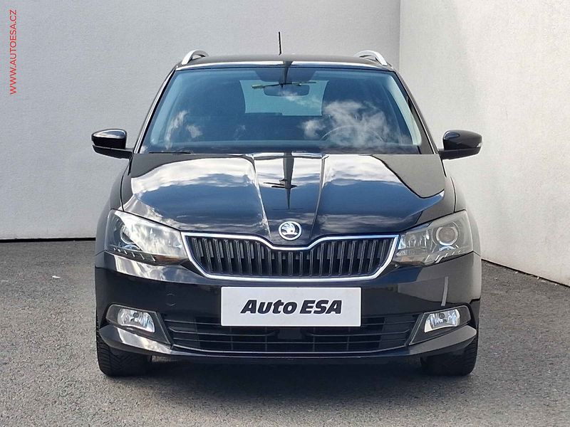 Škoda Fabia (2016) 1.2 TSi, Style, navi - fotka 2 z 19