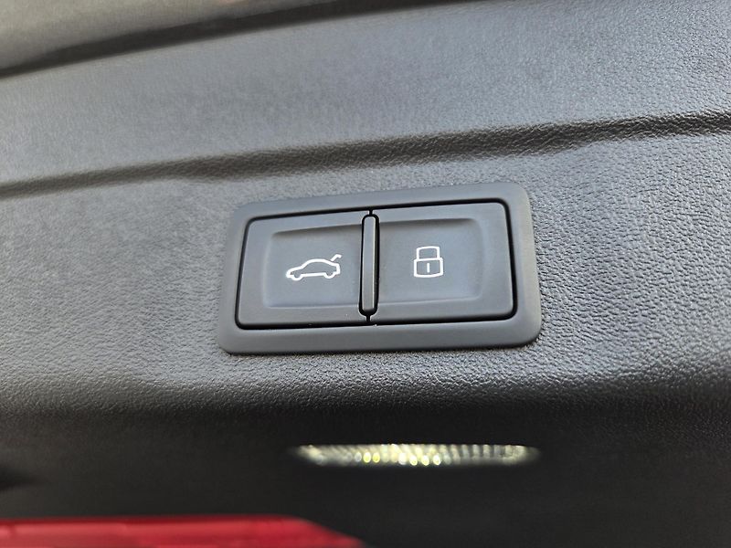 Audi A6 Avant TDi Q Matrix NezTop TZ  - fotka 49 z 62