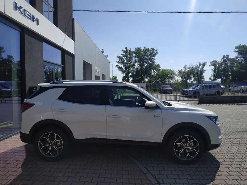 KGM Korando 1.5T, Style+2WD, AT, SKLADEM - fotka 4 z 32