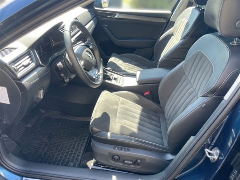 Škoda Superb 2,0 TDI 110 Style DSG - fotka 7 z 11