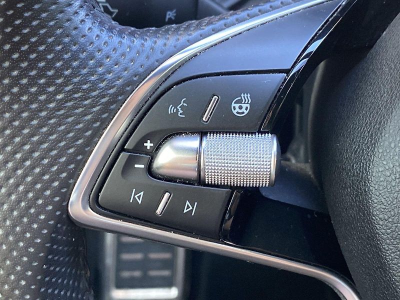 Škoda Octavia (2025) Combi 1.5 TSI SportLine - fotka 23 z 36