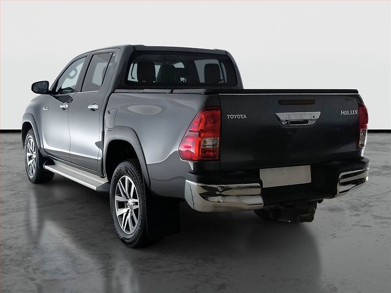 Toyota Hilux (2020) DoubleCab 2.4 D-4D - fotka 4 z 17