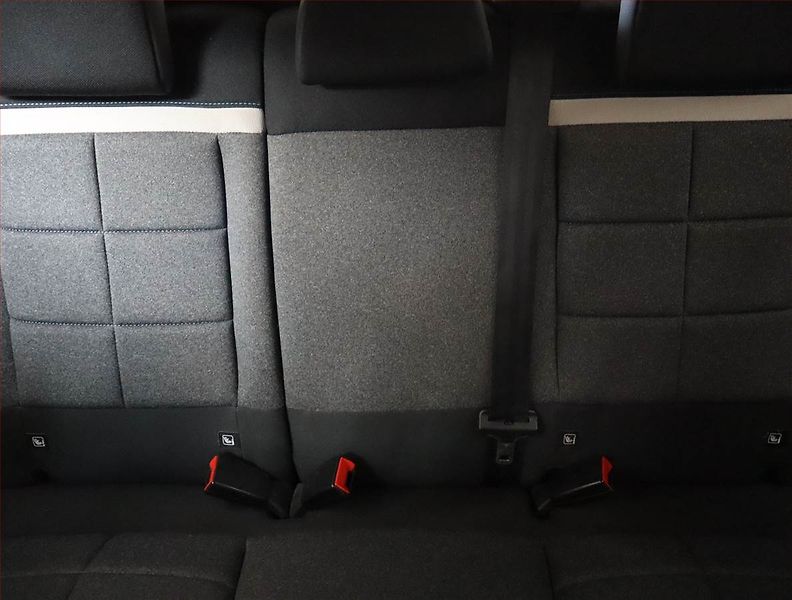Citroën C4 Cactus (2019) 1.2 PureTech, ČR,1.maj - fotka 10 z 22