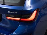 BMW Řada 3 330i xDrive Touring - náhled 10