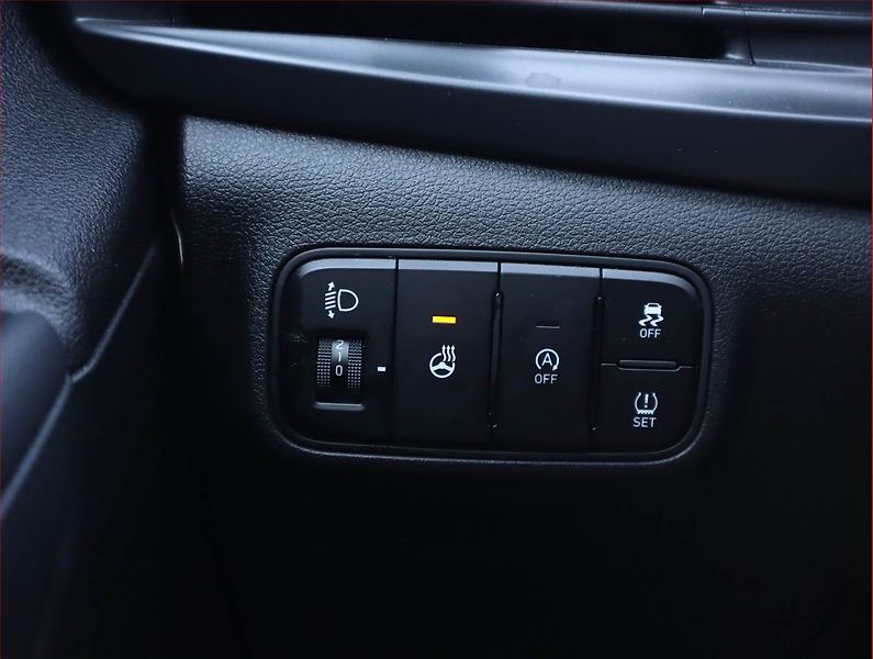 Hyundai Bayon (2021) 1.0 T-GDI, Serv.kniha - fotka 20 z 21