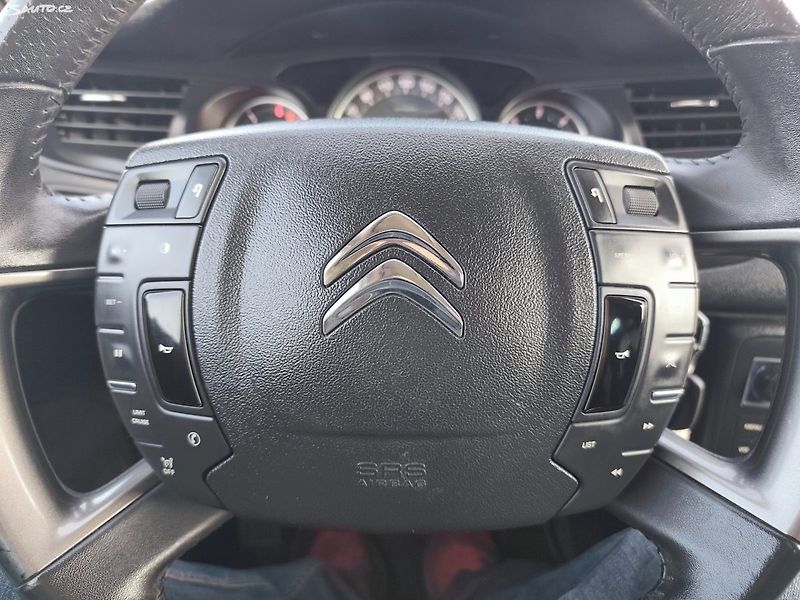 Citroën C5 (2015) - fotka 14 z 33