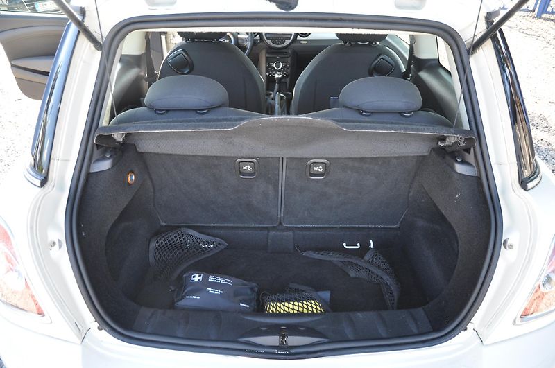Mini One 1.6i 55kW - fotka 8 z 14