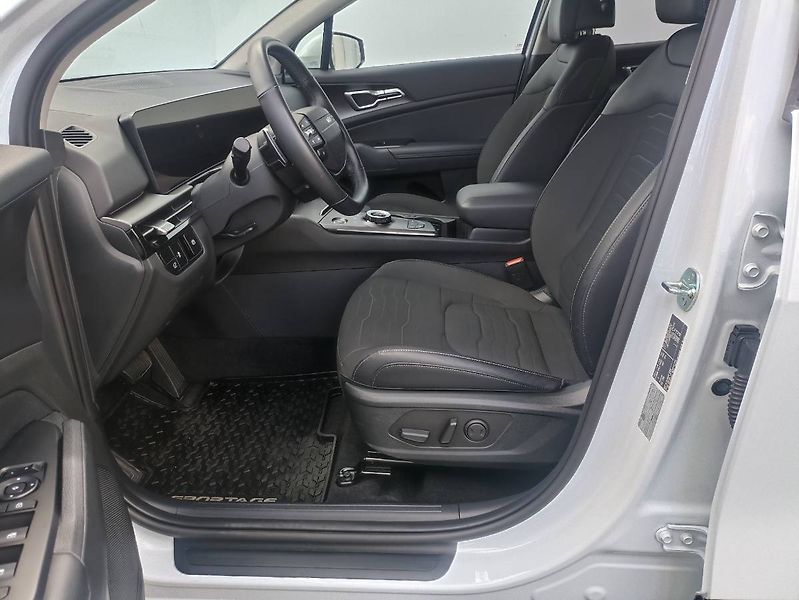 Kia Sportage (2025) 1.6 T-GDI TOP 7DCT - fotka 6 z 35