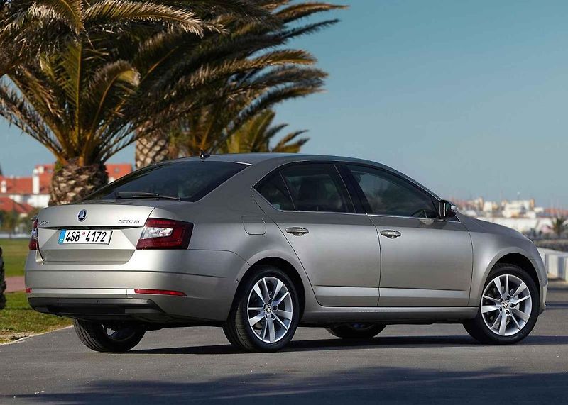 Octavia v základní výbavě Active podražila o 10 až 13 tisíc korun podle zvolené motorizace