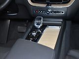 Volvo XC60 2,0 B5 AWD Plus BLIS,Bezklíč - náhled 14