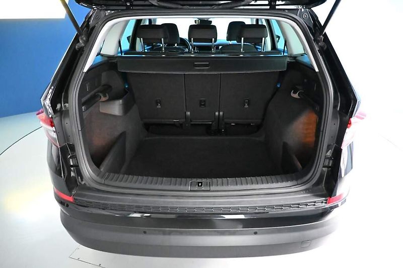 Škoda Kodiaq (2023) 2.0 LED DSG VIRTUAL ACC Kamera - fotka 8 z 30