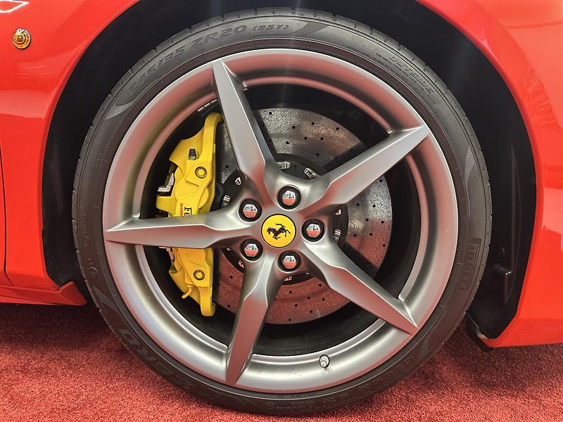 Ferrari 488 (2017) GTB*LIFT*CANERA*TOP*DPH - fotka 11 z 13