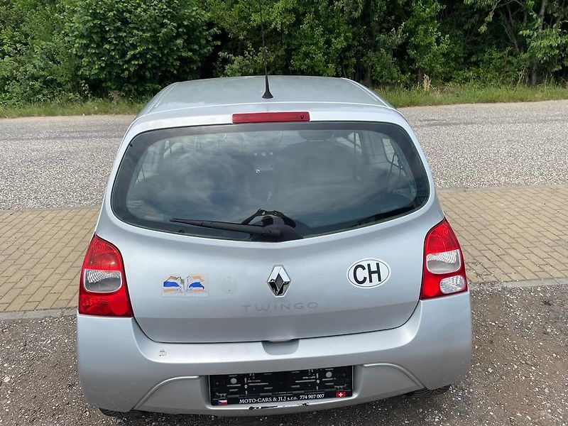 Renault Twingo (2007) 1,2  56KW 91300KM!!! - fotka 14 z 40