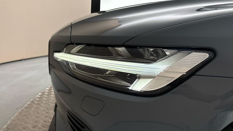 Volvo S60 2.0 AUT AWD Polestar Engineere - fotka 18 z 31