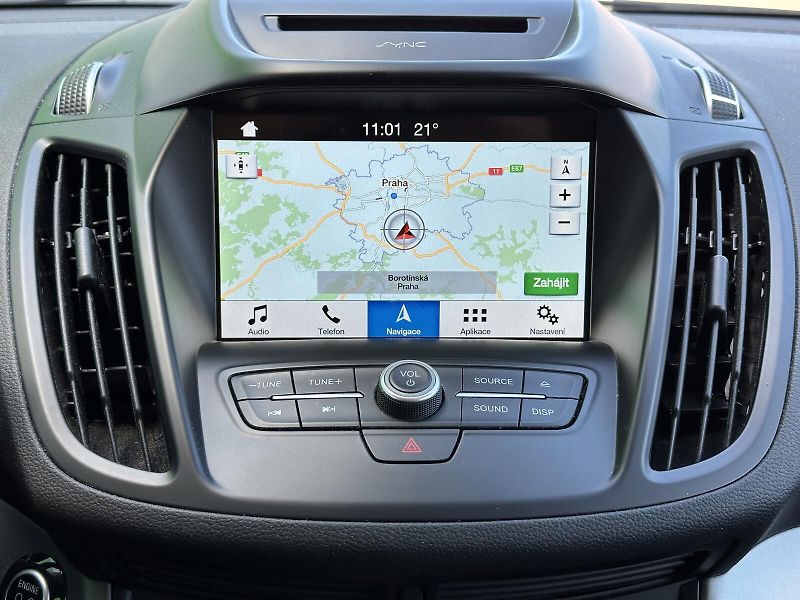 Ford Kuga 2.0TDCi 4x4 150PS NAVI Tempoma - fotka 26 z 38