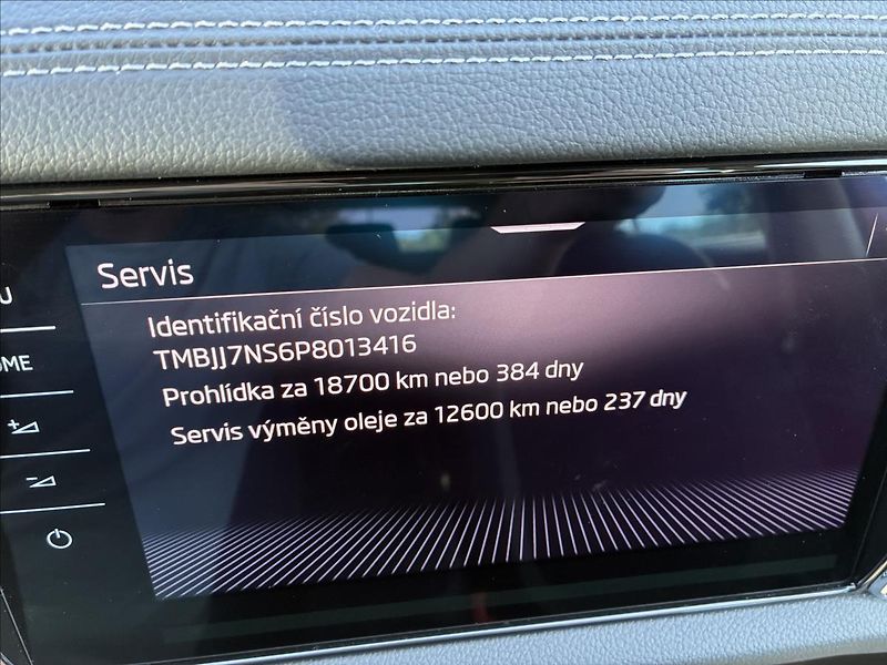 Škoda Kodiaq 2,0 TDI,EL.KUFR,MATRIX-BEAM - fotka 35 z 35