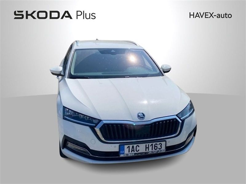 Škoda Octavia (2023) Combi 2.0 TDI DSG Style - fotka 3 z 6