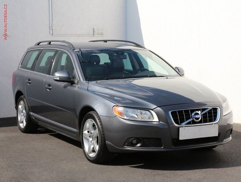 Volvo V70 (2008) 2.5, autoAC, temp - fotka 1 z 3