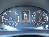 Volkswagen Touran 1,6 TDi CL BlueMotion*TAŽ.ZAŘ. - náhled 18