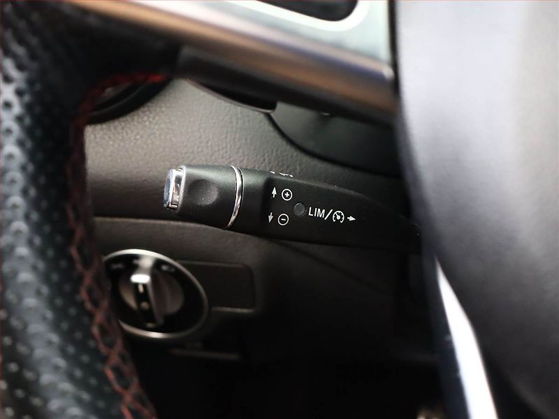 Mercedes-Benz CLA (2016) 220 CDI 4MATIC, 4X4, Automat - fotka 16 z 19