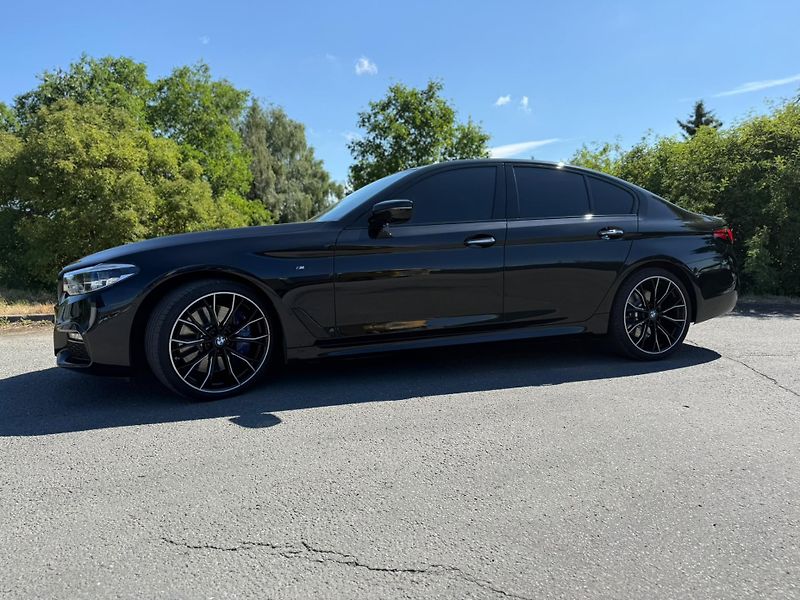 BMW Řada 5 (2018) BMW 540d xDrive - fotka 3 z 7