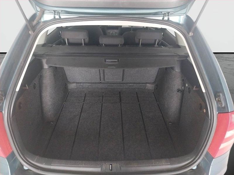 Škoda Octavia (2008) 2.0 TDI, Tempomat - fotka 13 z 15