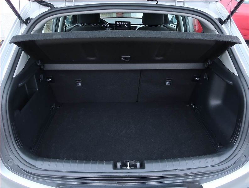 Kia Stonic (2023) Exclusive 1.0 T-GDI, EXCLUSIVE - fotka 13 z 21