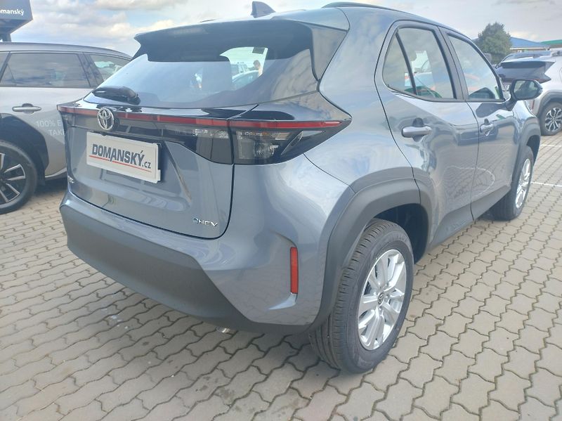 Toyota Yaris Cross (2026) 1.5 FHEV Comfort Winter - fotka 4 z 12