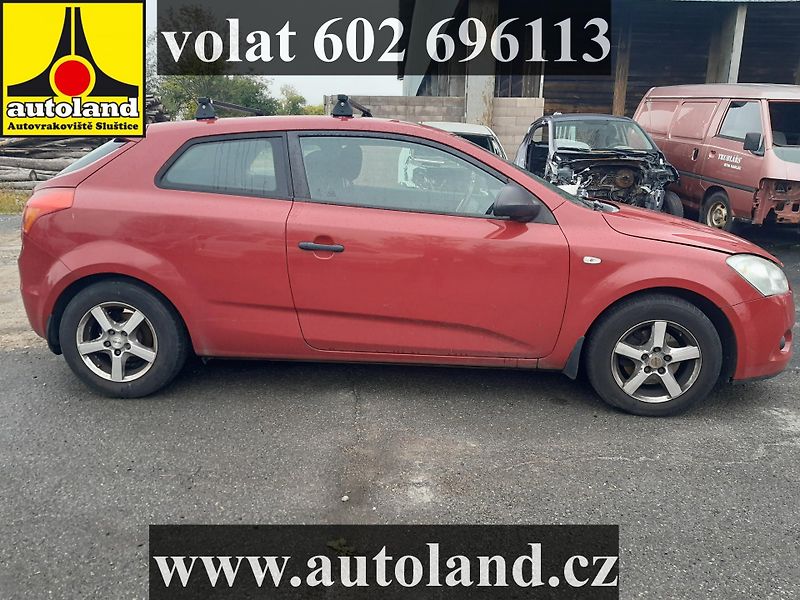 Kia Ceed (2008) VOLAT 602 696113 - fotka 5 z 8