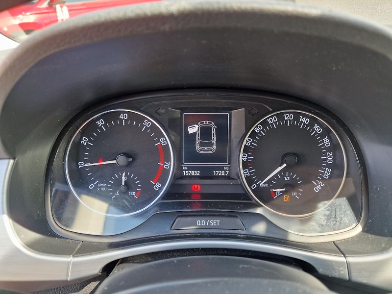Škoda Fabia 1,0TSI DRIVE VÝHŘEV TAŽNÉ  - fotka 14 z 22