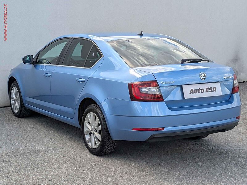 Škoda Octavia (2017) 1.6TDi, ČR, Style - fotka 4 z 15
