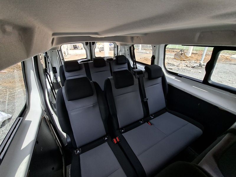 Peugeot Expert Combi L2 1.6 BHDi  9.Míst - fotka 6 z 23