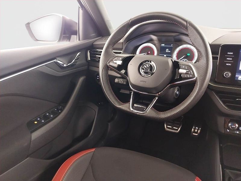 Škoda Kamiq (2022) Monte Carlo 1.5 TSI - fotka 7 z 25